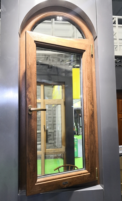 2018東北國(guó)際建博會(huì)29日在沈陽(yáng)新世界博覽館舉行(圖6) 2018東北國(guó)際建博會(huì)29日在沈陽(yáng)新世界博覽館舉行(圖6)